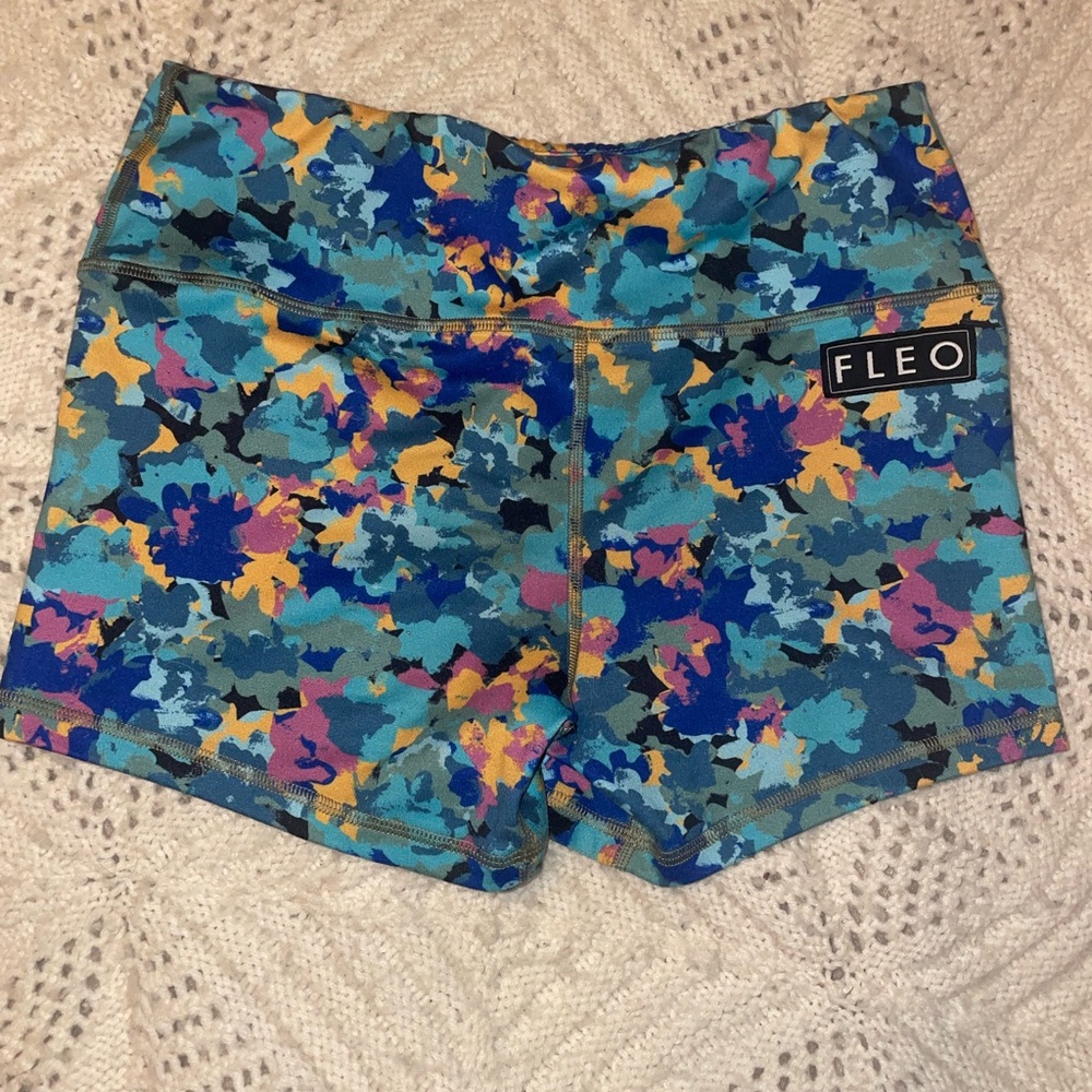 Blue patterned FLEO PHR shorts
